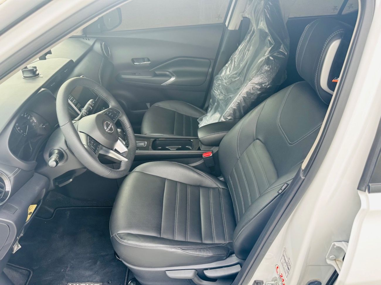 نيسان كيكس موديل 2024 حاله ممتازه من الداخل والخارج فل مواصفات بصمه