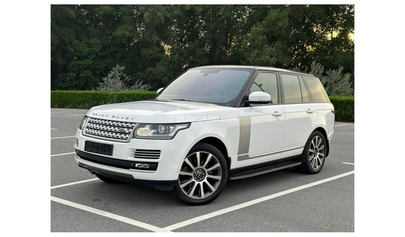 لاند روفر رينج روفر VOGUE HSE 2015 V8 GCC ORIGINAL PAINT // ACCIDENTS FREE // WELL MAINTAINED