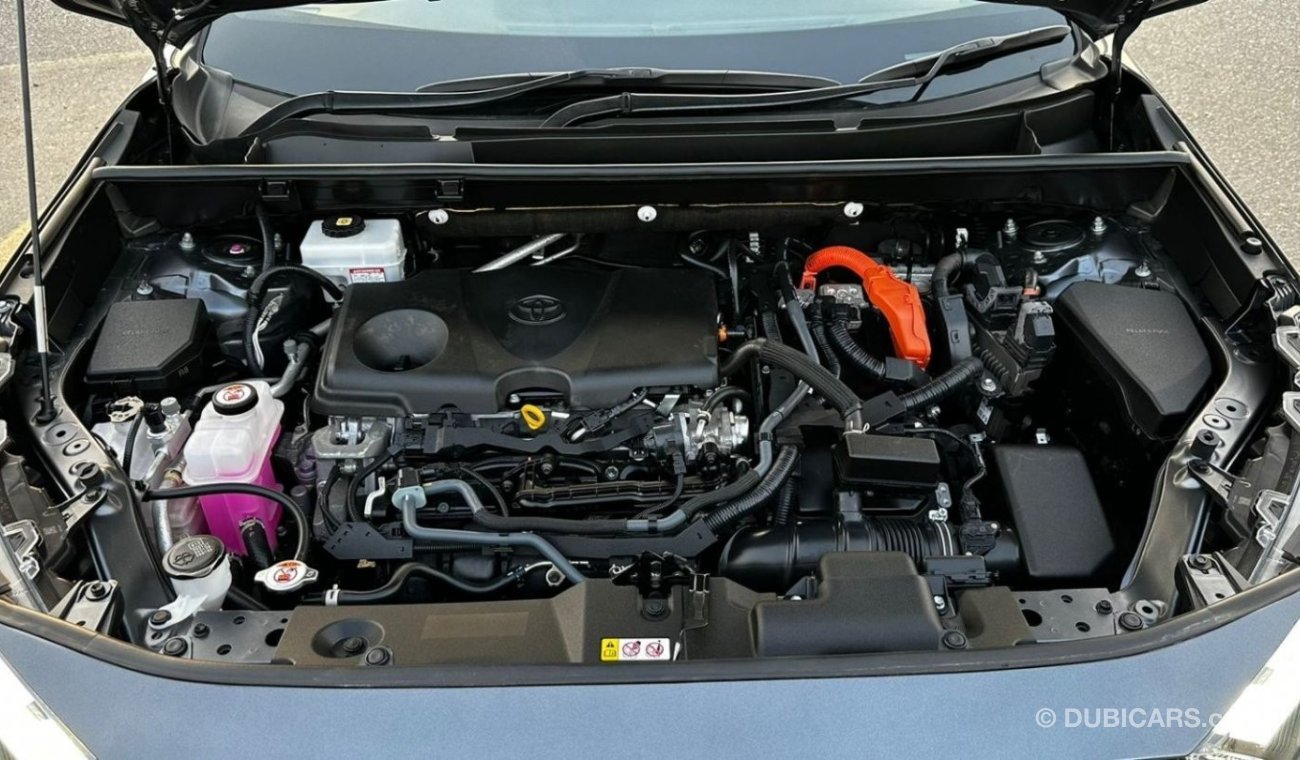 تويوتا راف ٤