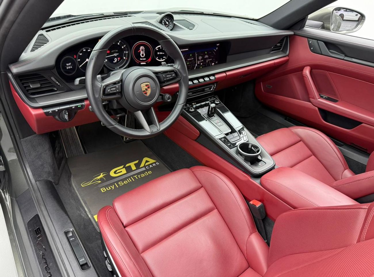 بورش 911 2022 Porsche 911 Carrera GTS, Warranty, Full Porsche Service History, Very Low Km, Fully Loaded, GCC