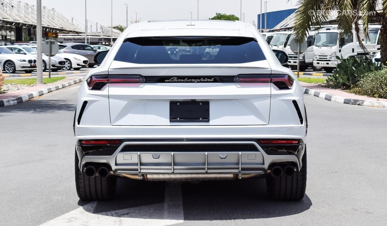 Lamborghini Urus (Export).  Local Registration + 10%