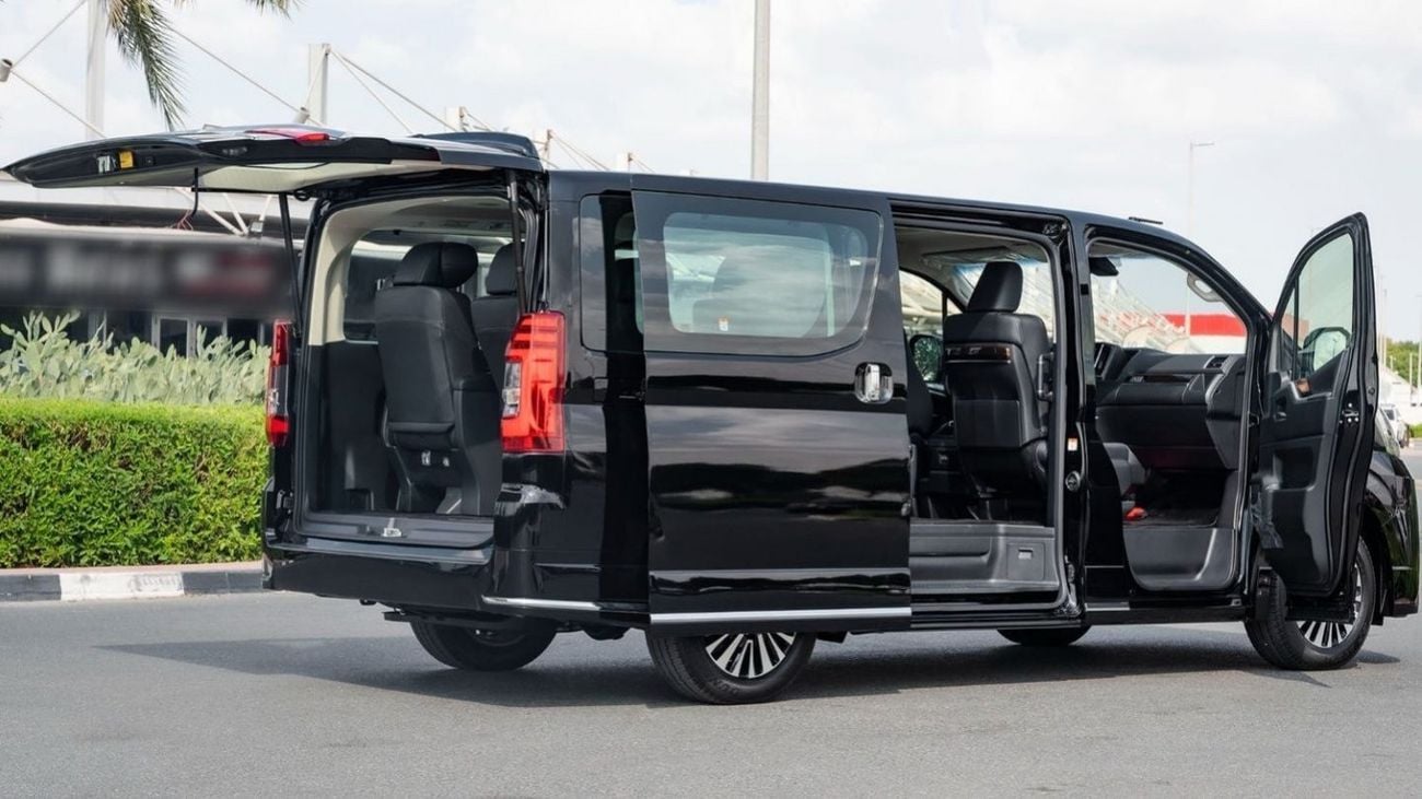 تويوتا جرافينا 3.5P AT MY2023 – BLACK