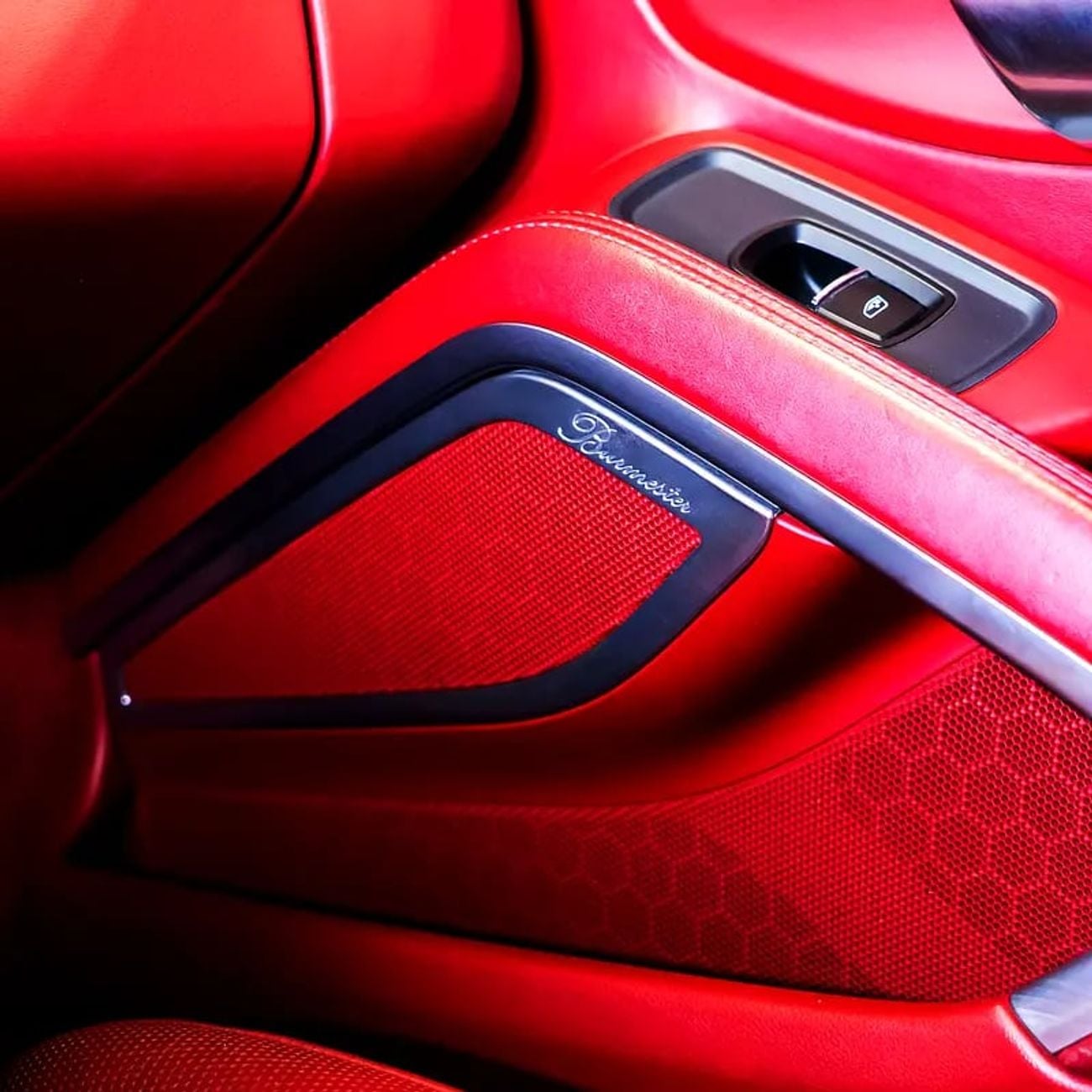 بورش 911 Turbo 3.8L (500 HP) Convertible 11,201 p.m • 0% Downpayment • 911 Turbo (991) • 1 Year Warranty