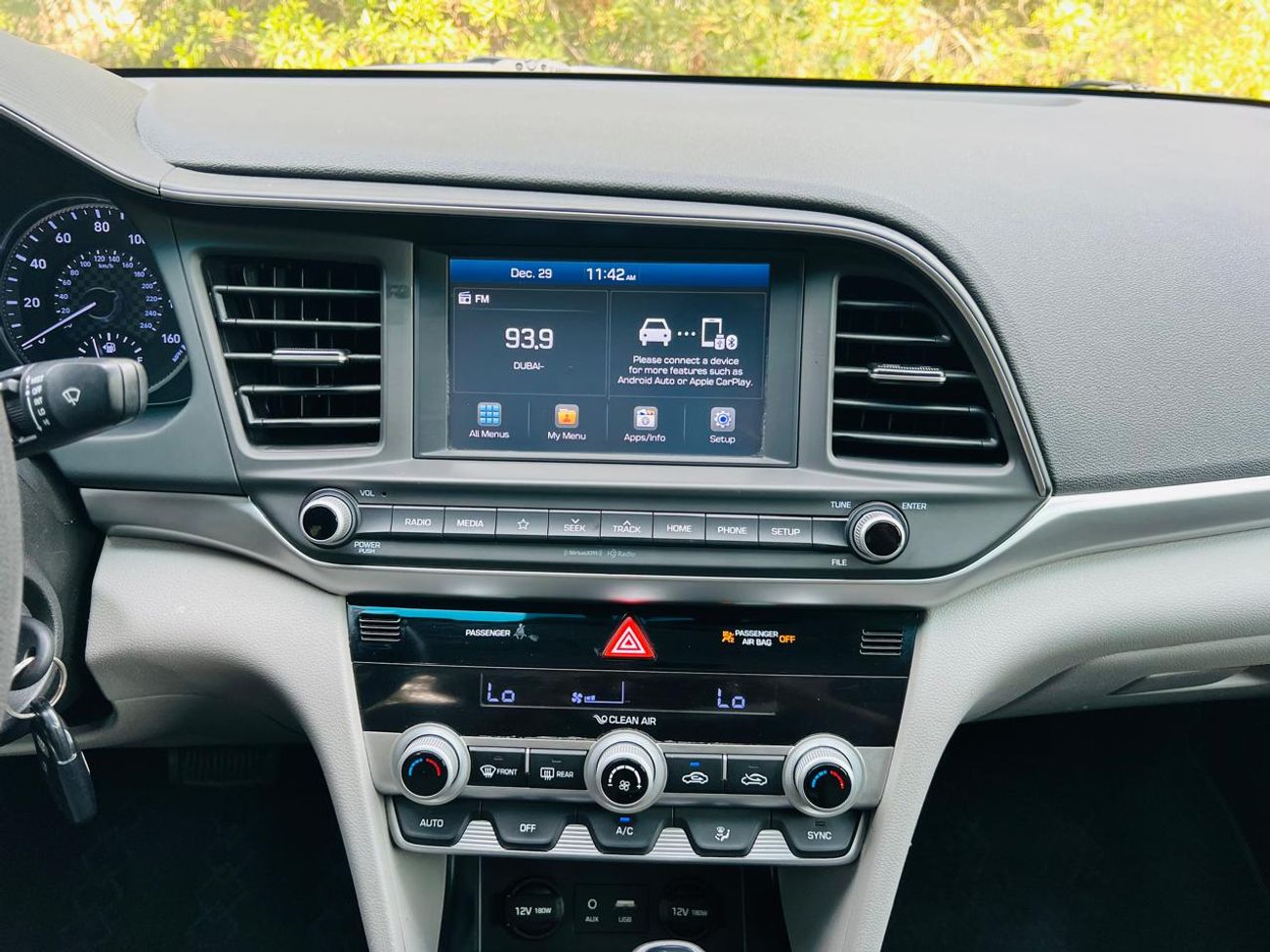 هيونداي إلانترا GLS 2.0L