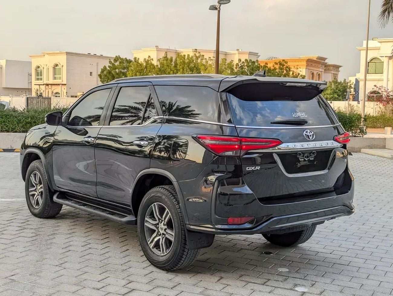 Toyota Fortuner EXR FACELIFTED GXR V6 GCC IN PERFECT CONDITION