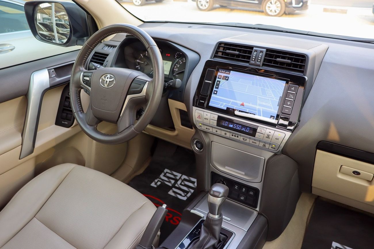 Toyota Prado VXR 4.0L AWD Toyota Prado VX.R / 2020 / V6 / GCC / Full Service History Available