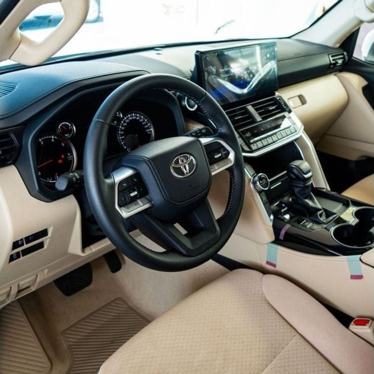 Toyota Land Cruiser GXR2 3.3L GXR | 3.3L | V6 | 2025