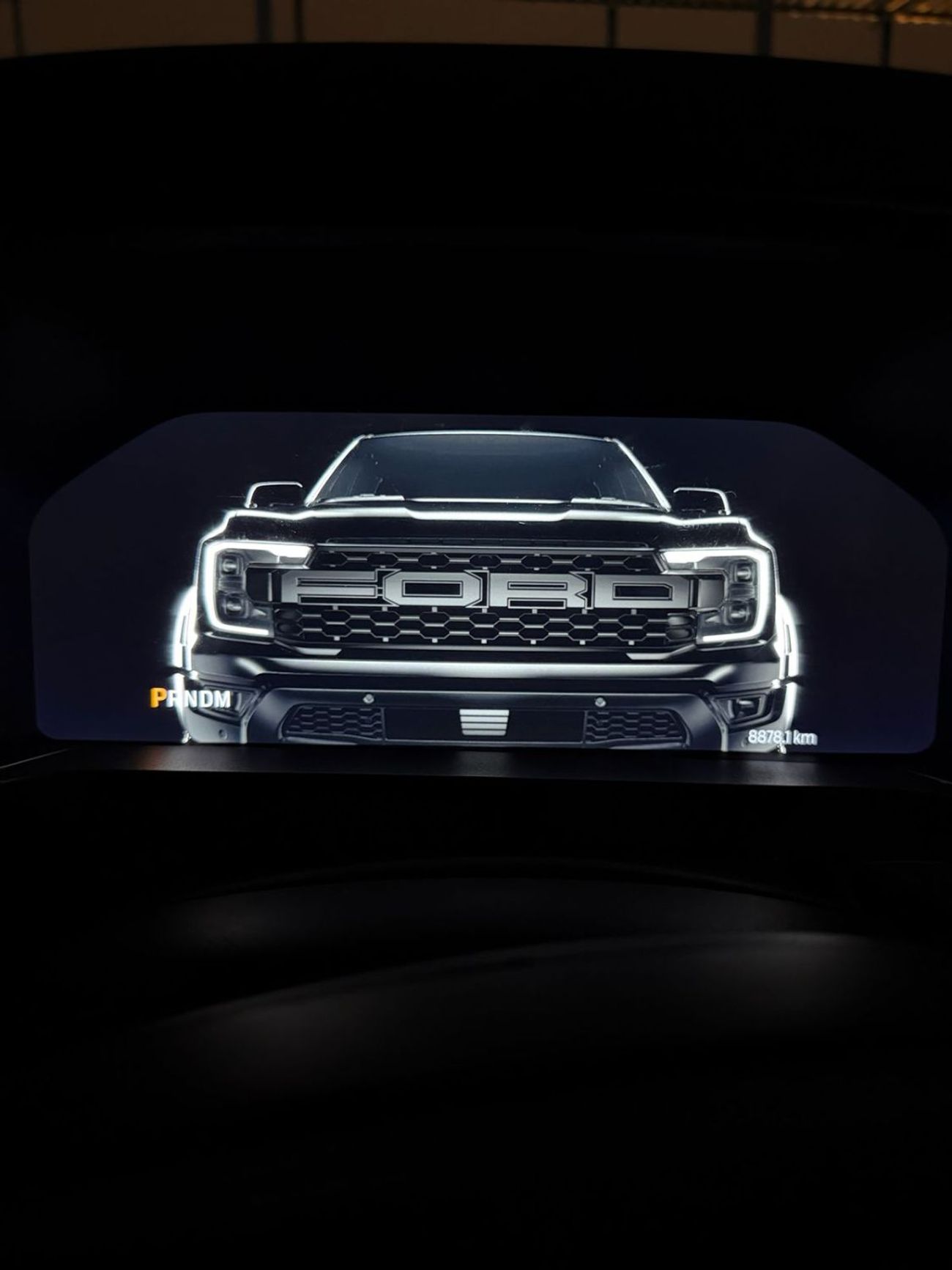 Ford Ranger Raptor exclusive package :black rhino wheels ,electric bed cover