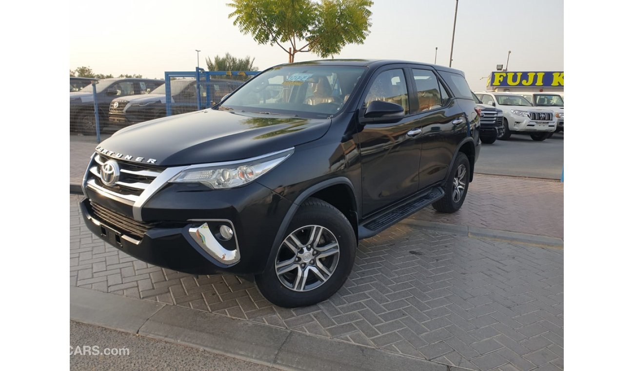 Toyota Fortuner 2.7 PETROL (4 CYLINDER)