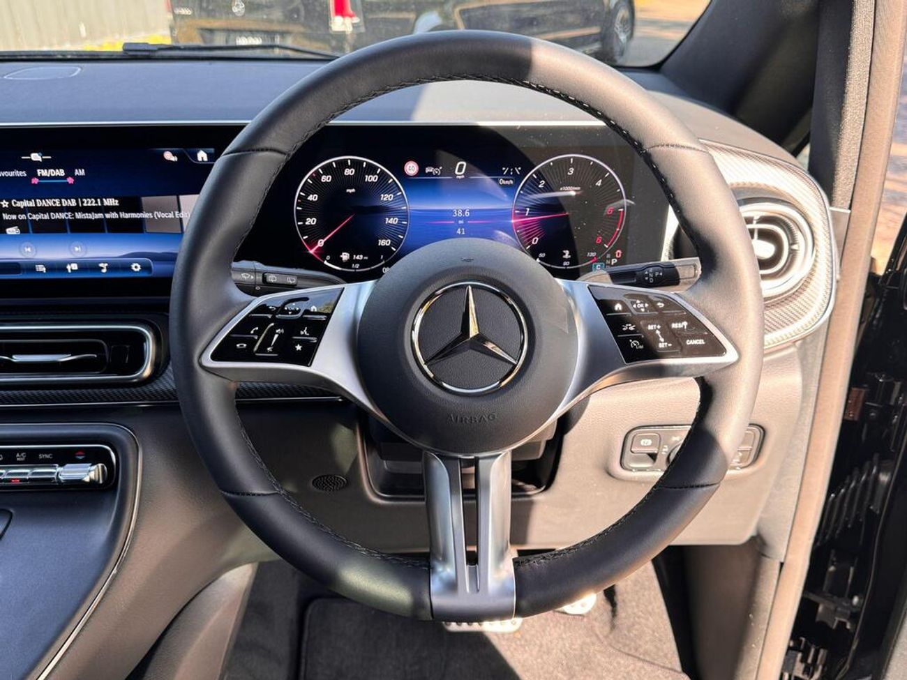 مرسيدس بنز V 300 D 
