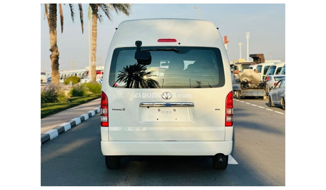 Toyota Hiace 2016 | RHD | PREMIUM CONDITION | PUSH START ENGINE | MULTIMEDIA SCREEN | POWER SLIDE DOOR