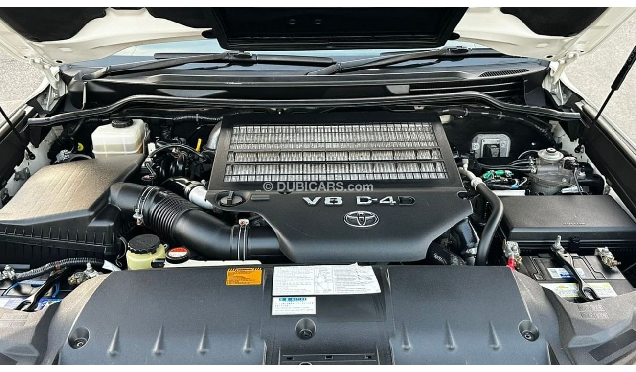 تويوتا لاند كروزر