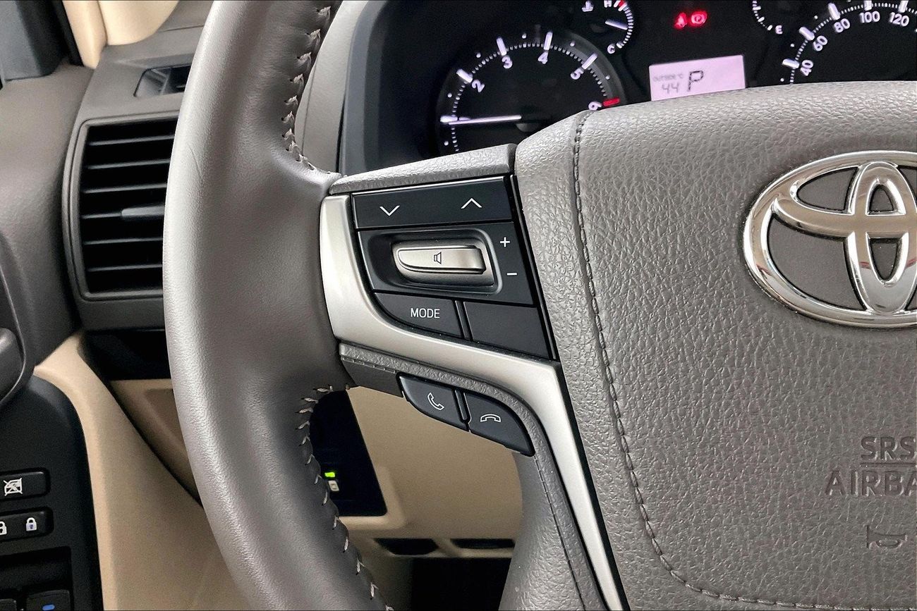 Nissan Kicks S | 1 year free warranty | 0 Down Payment