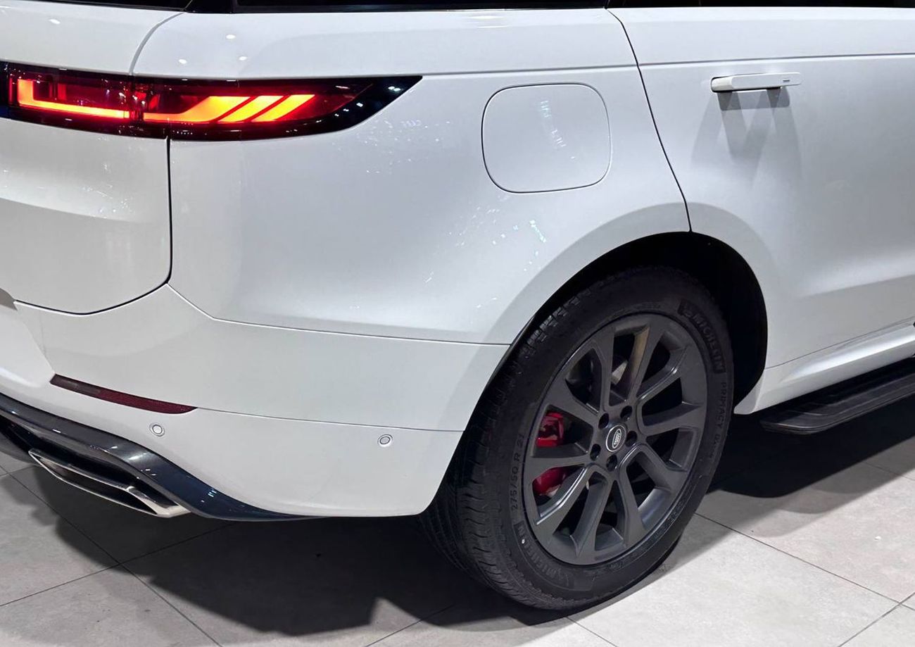 Land Rover Range Rover Sport Clean Title - all service history done in AL TAYER MOTORS