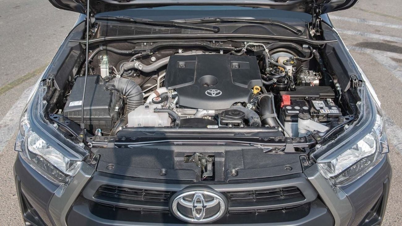 تويوتا هيلوكس SGLX HILUX 2.4L AT