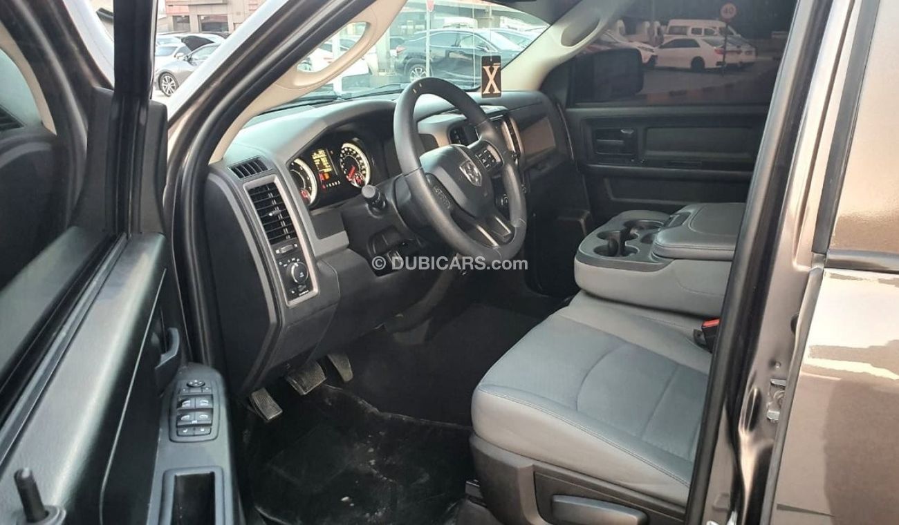 رام 1500 دوج رام 1500 كلاسك اكسبريس هيمي  v8 5.7L