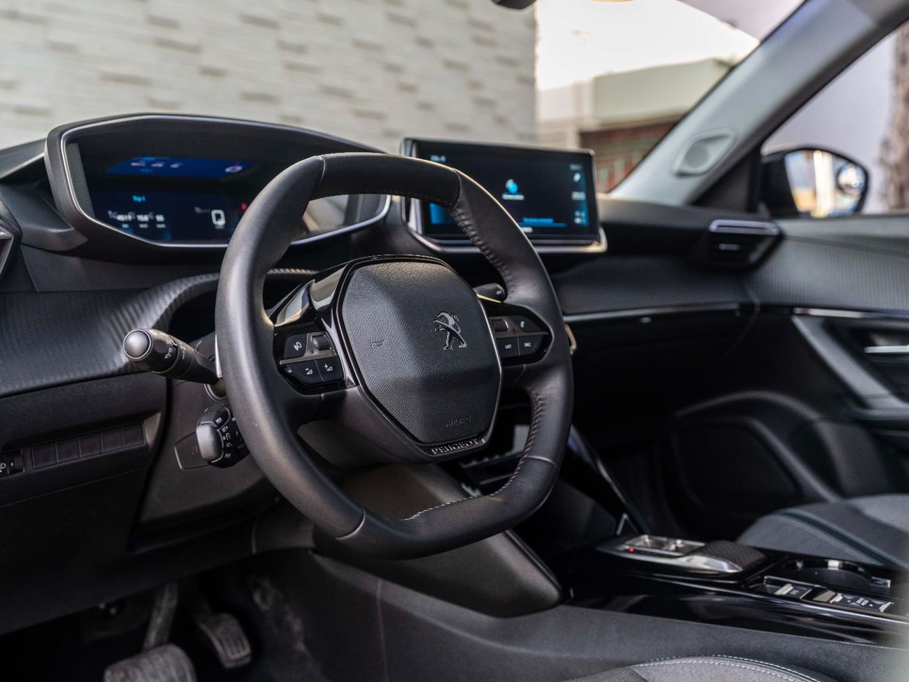 بيجو 2008 e-2008