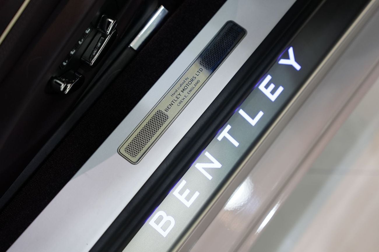 بنتلي كونتيننتال جي تي 6.0L W12 (626 HP)