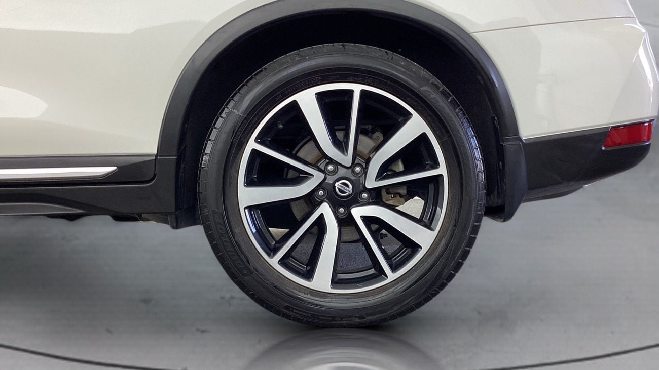 نيسان إكس تريل SL | شامل الضمان | 0 ﺪﻔﻋﺓ ﺃﻮﻟﻯ