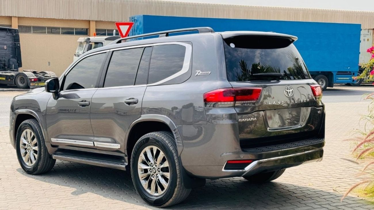 Toyota Land Cruiser SAHARA V8 DIESEL ENGINE | MODIFIED TO LC300 | ELECTRIC HEATED AND MEMORY SEAT | RHD | 2016