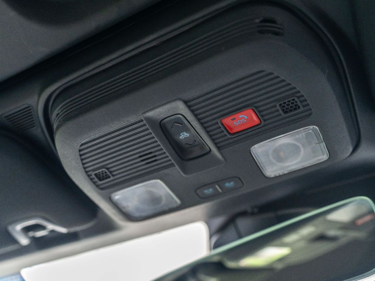 Ford Mustang Std 3.7L Convertible A/T