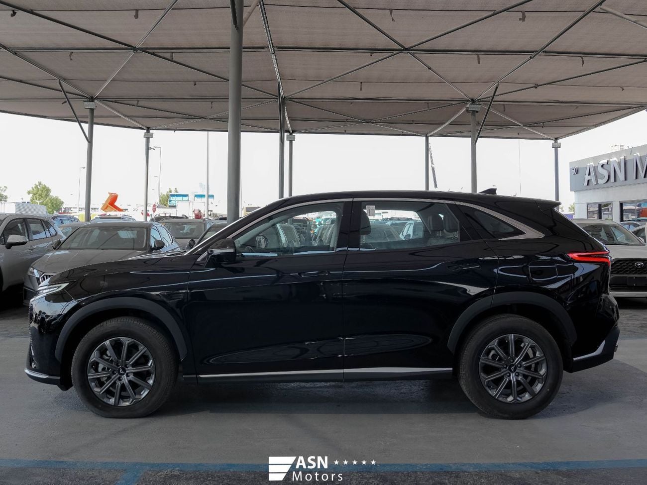 Kaiyi X7 1.5T Mountain Peak Edition 7 seater (Export Price)