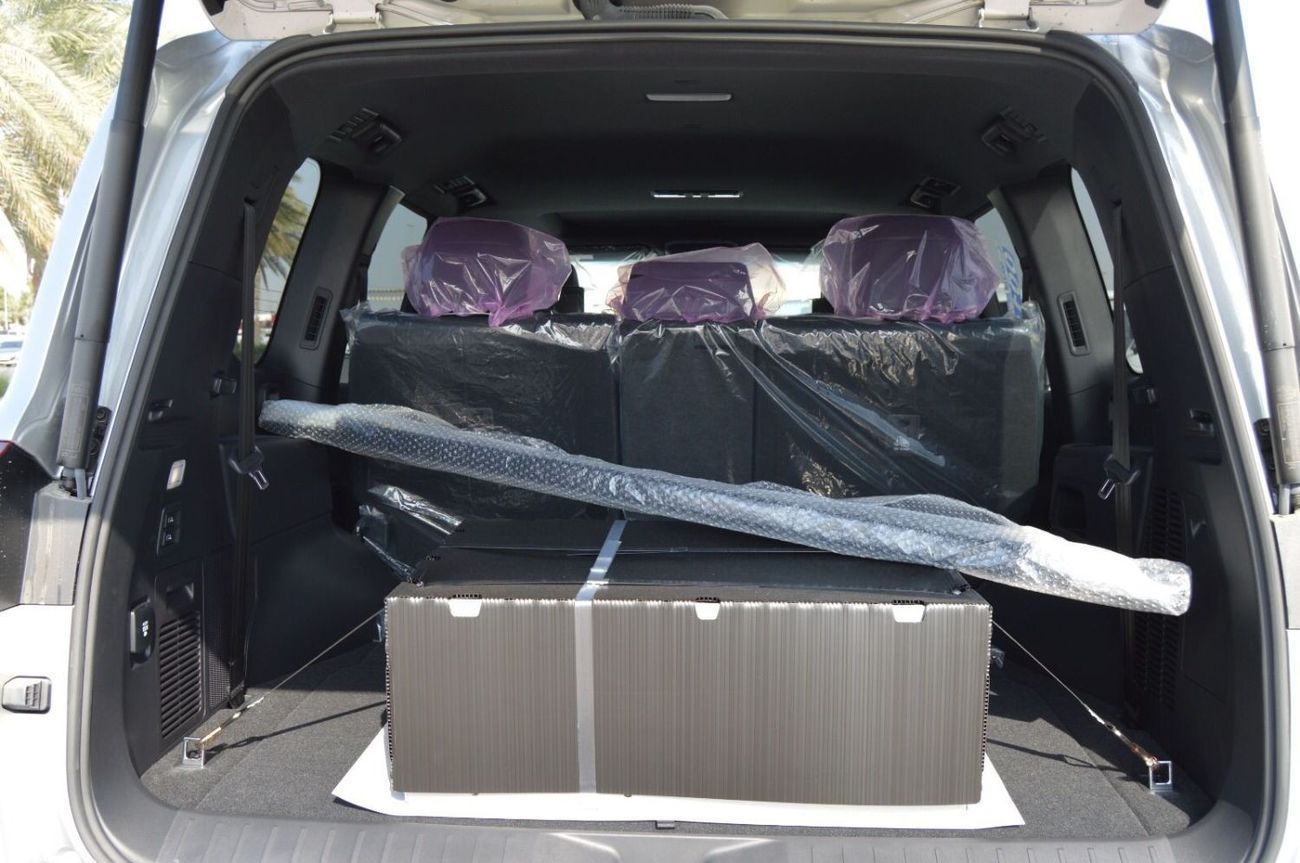 تويوتا لاند كروزر Toyota Lc300 VXR 2025 RHD petrol engine 3.3L twin turbo 4x4 Japanese specs silver colour