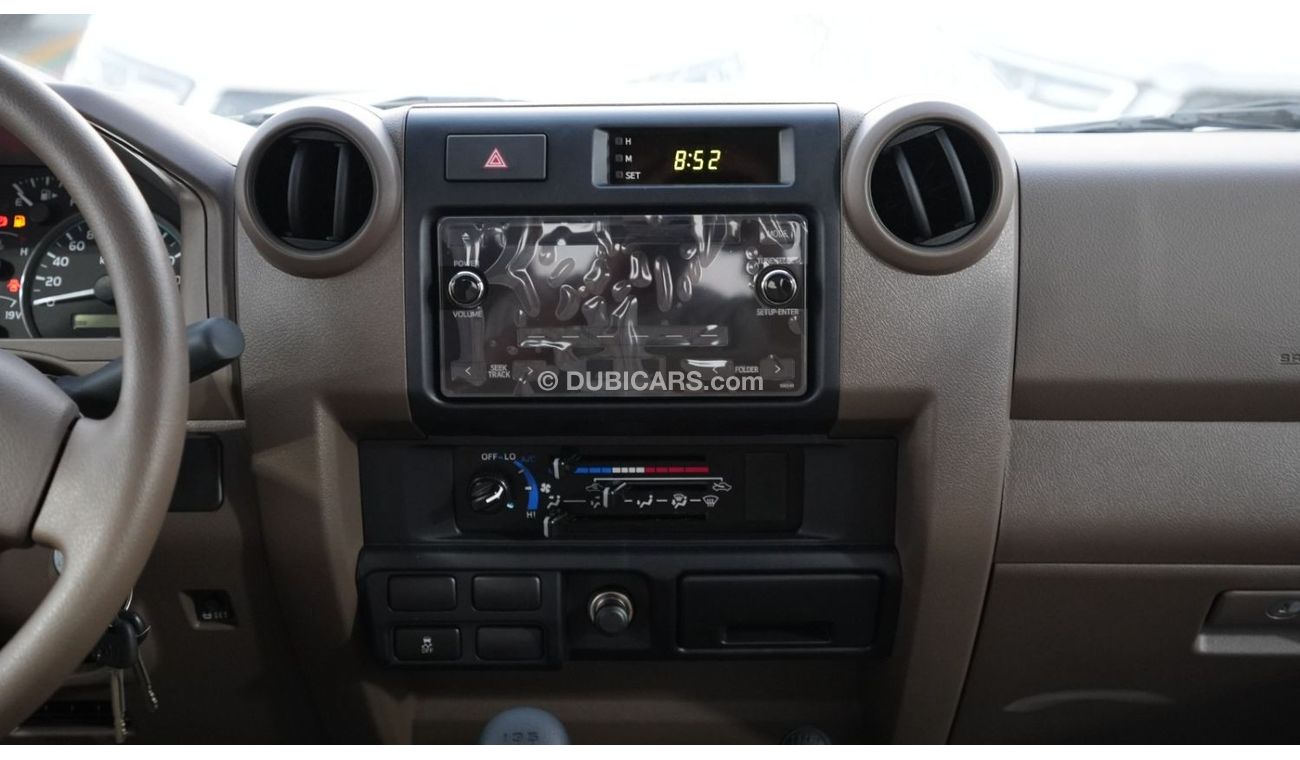 Toyota Land Cruiser Pick Up TOYOTA LC PICKUP DOUBLE CABIN 4.0L 4WD BASIC 2023