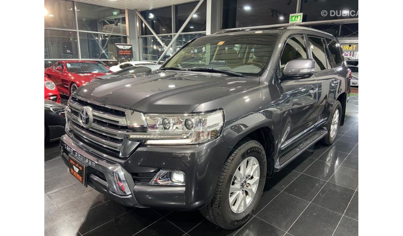 Toyota Land Cruiser PLATINIUM EDITION