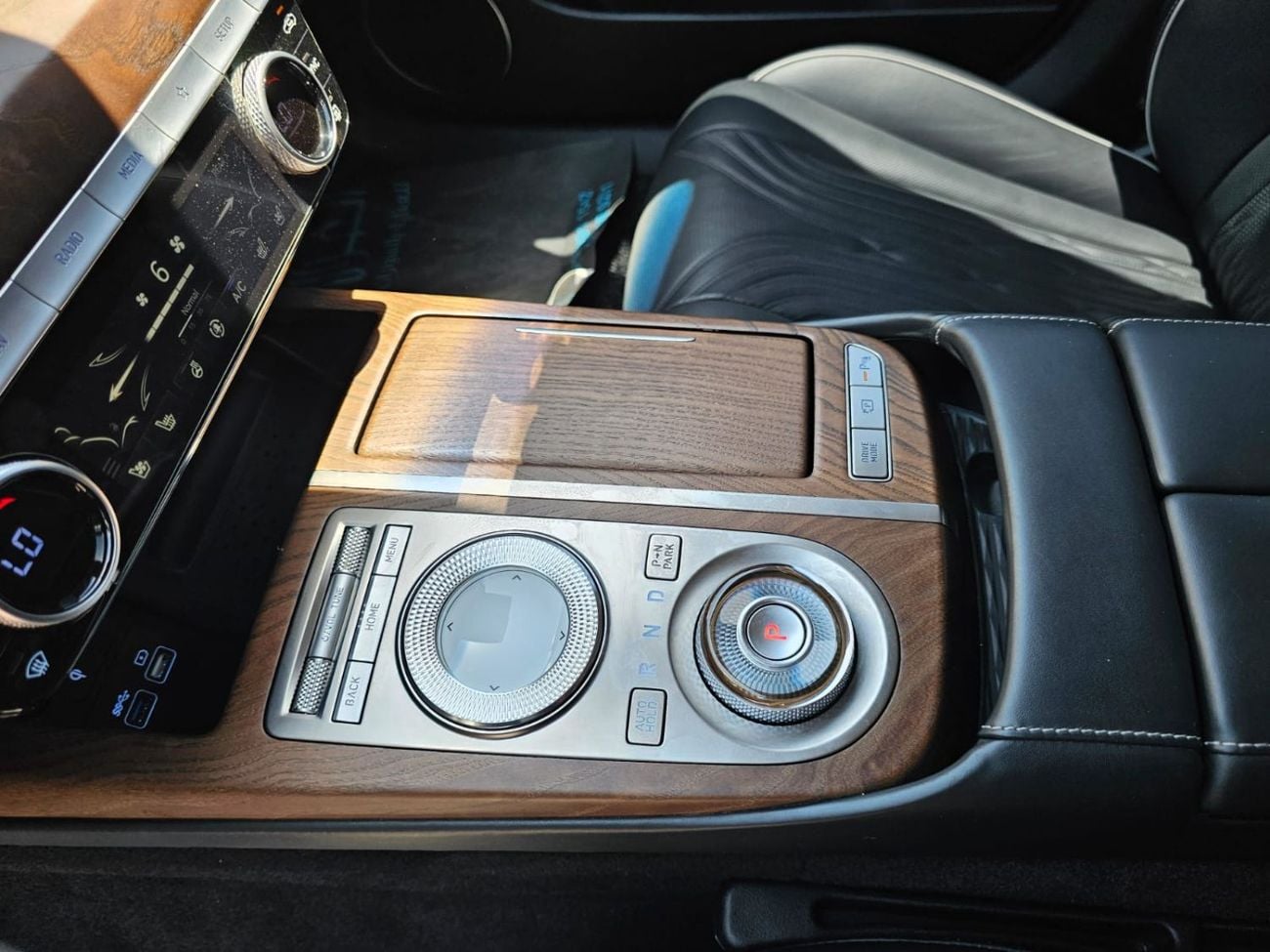 Genesis G80 PRESTIGE