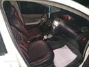 Toyota Yaris BASE