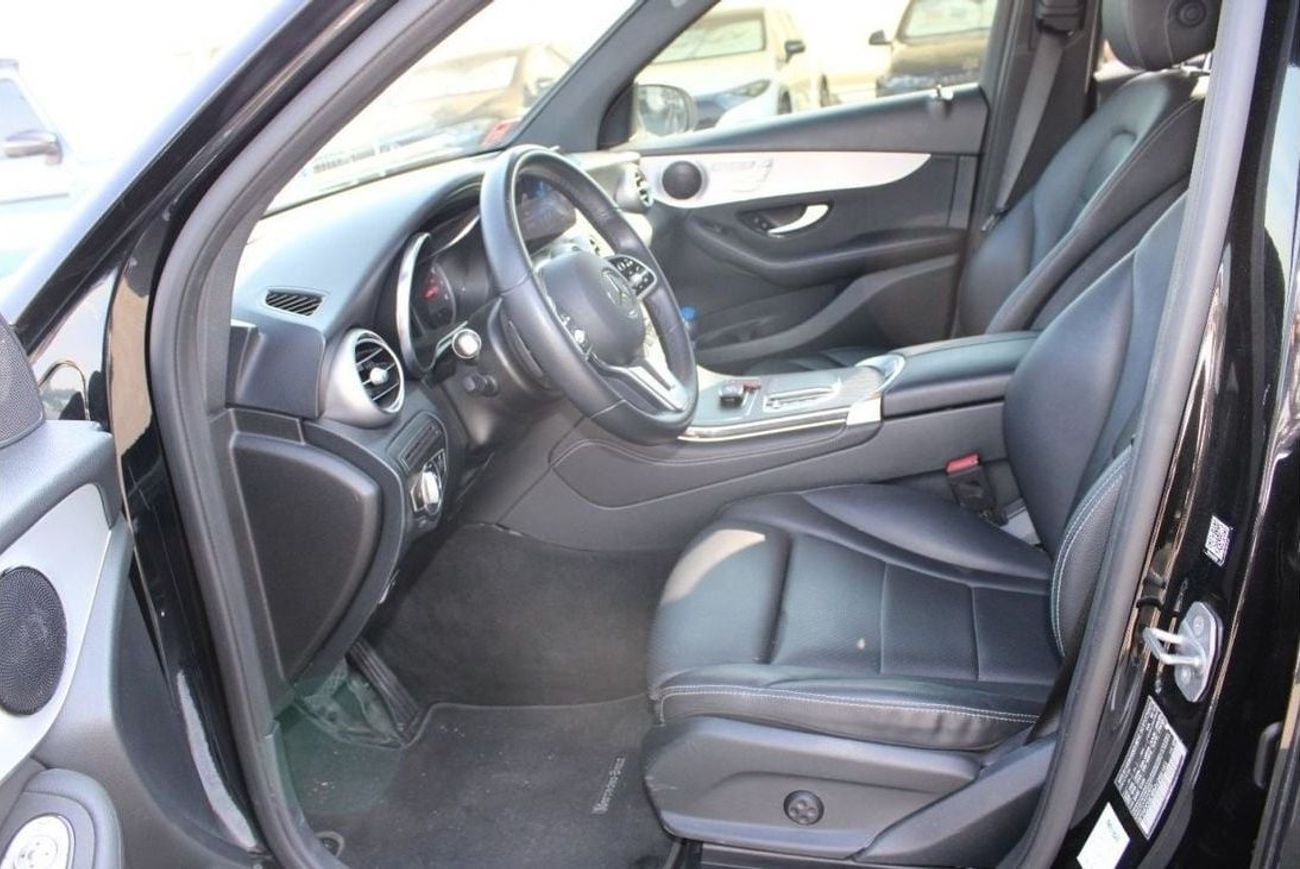 Mercedes-Benz GLC 300 Coupe 2.0L