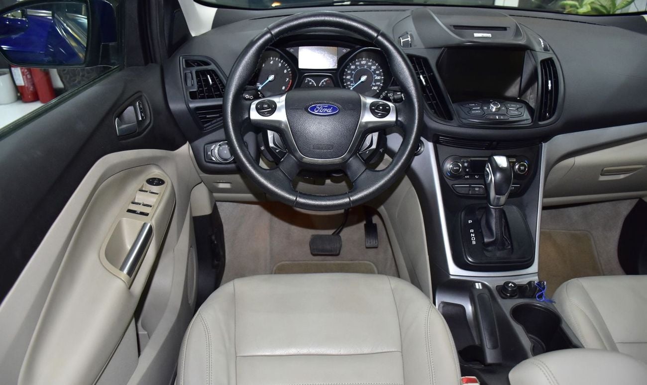 فورد إيسكاب EXCELLENT DEAL for our Ford Escape SE ( 2014 Model ) in Blue Color GCC Specs