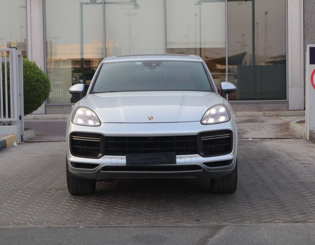 Porsche Cayenne STANDARD