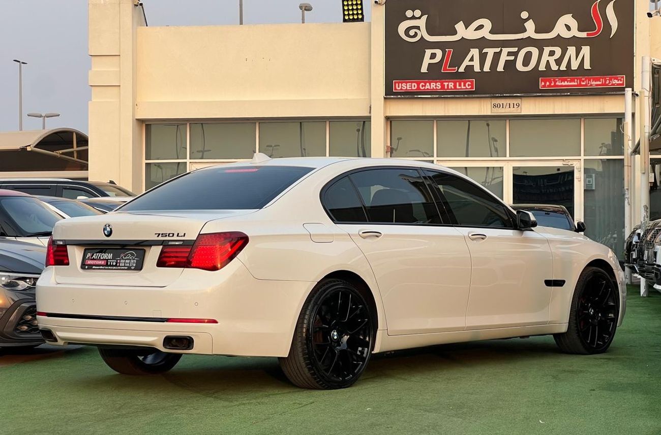 بي أم دبليو 750Li بريستيج بي ام دبليو 750 لارج موديل 2014 مواصفات خليجية صبغ وكالة بدون حوادث