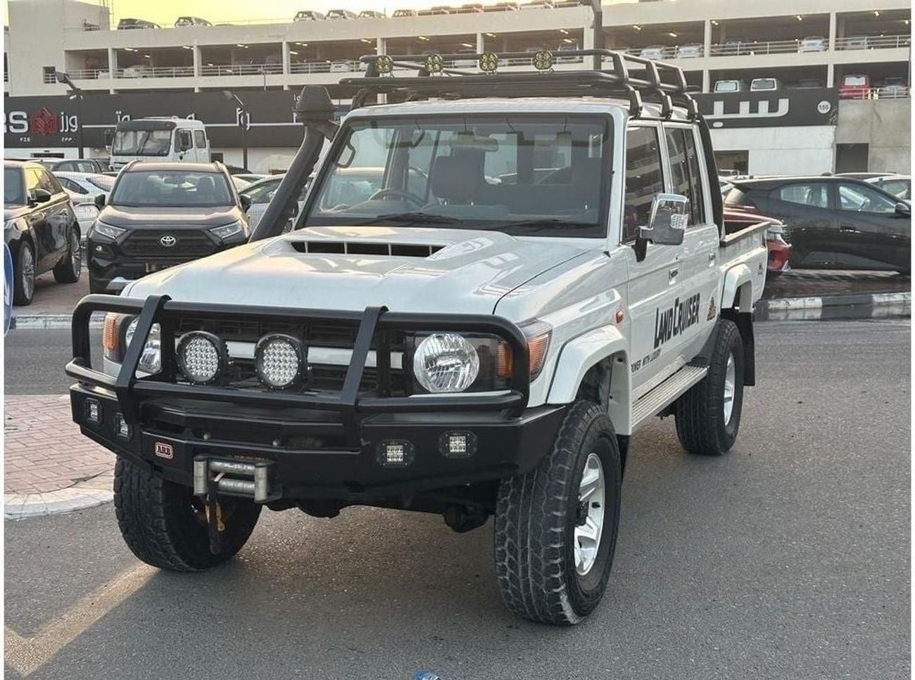 Toyota Land Cruiser Pick Up