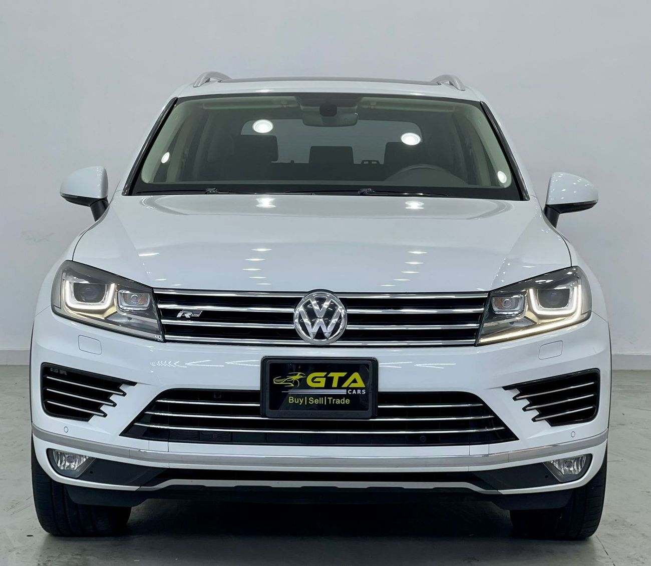 Volkswagen Touareg SEL 2017 Volkswagen Touareg SEL Plus, Volkswagen Warranty, Volkswagen Service Contract, GCC