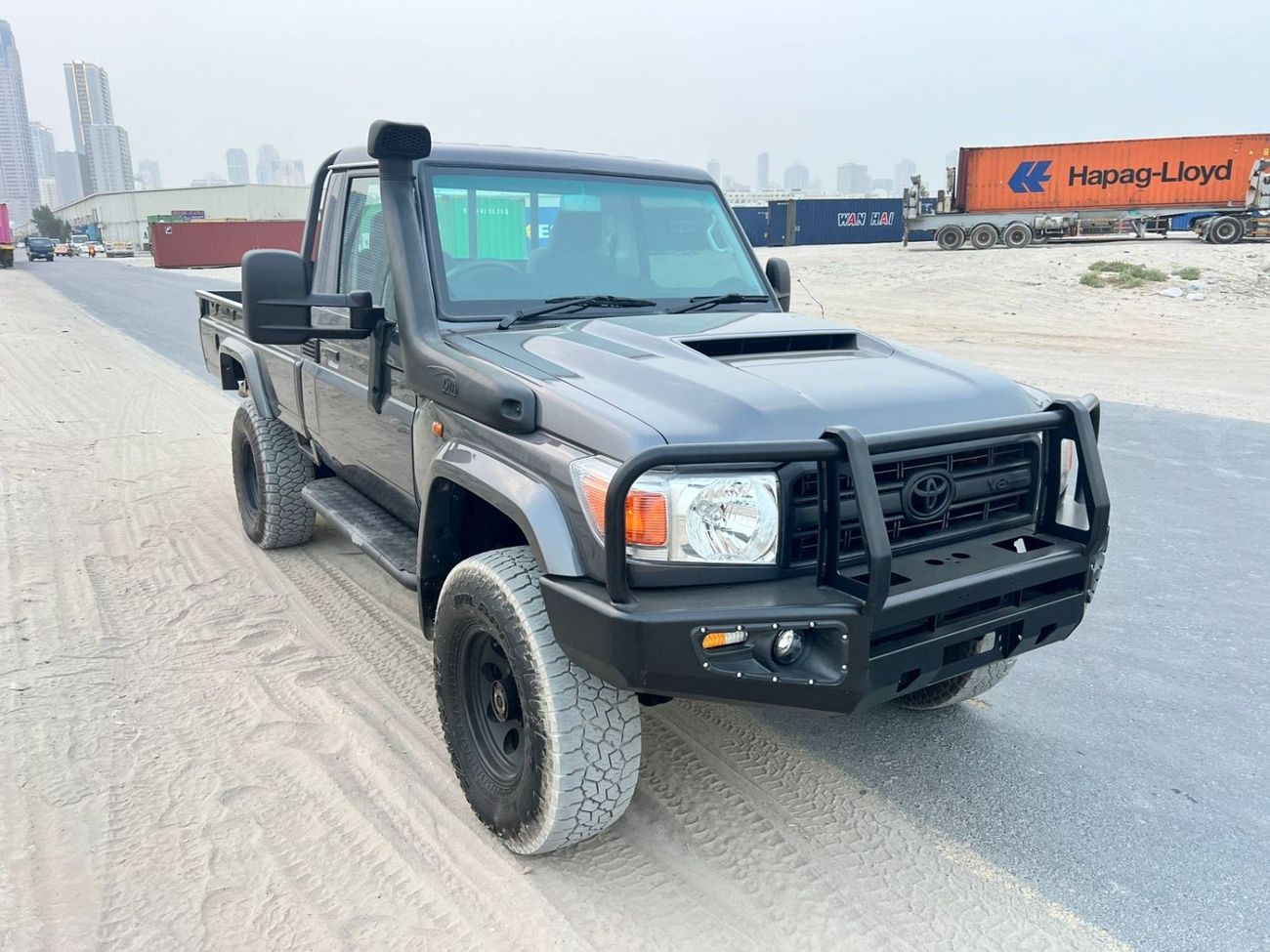 Toyota Land Cruiser Pick Up