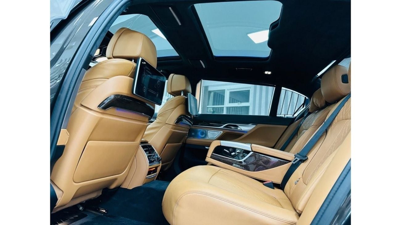 BMW 750Li Luxury Plus GCC .. FSH .. Top Range .. Perfect Condition .. V8 .