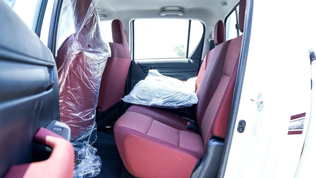 Toyota Hilux GL Double Cab 2.4 diesel GL GCC Specs