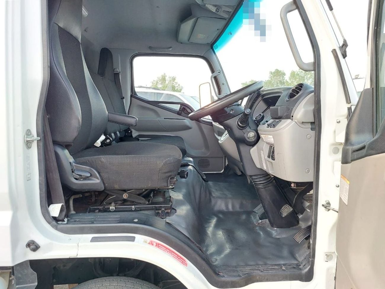 Mitsubishi Fuso Canter MITSUBISHI CANTER FREEZER TRUCK RHD 2018 MODEL 3.0 L DIESEL AUTOMATIC(PM32241)