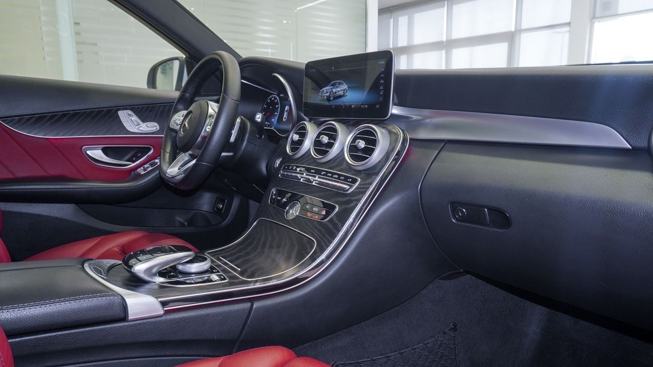 مرسيدس بنز C 200 AMG