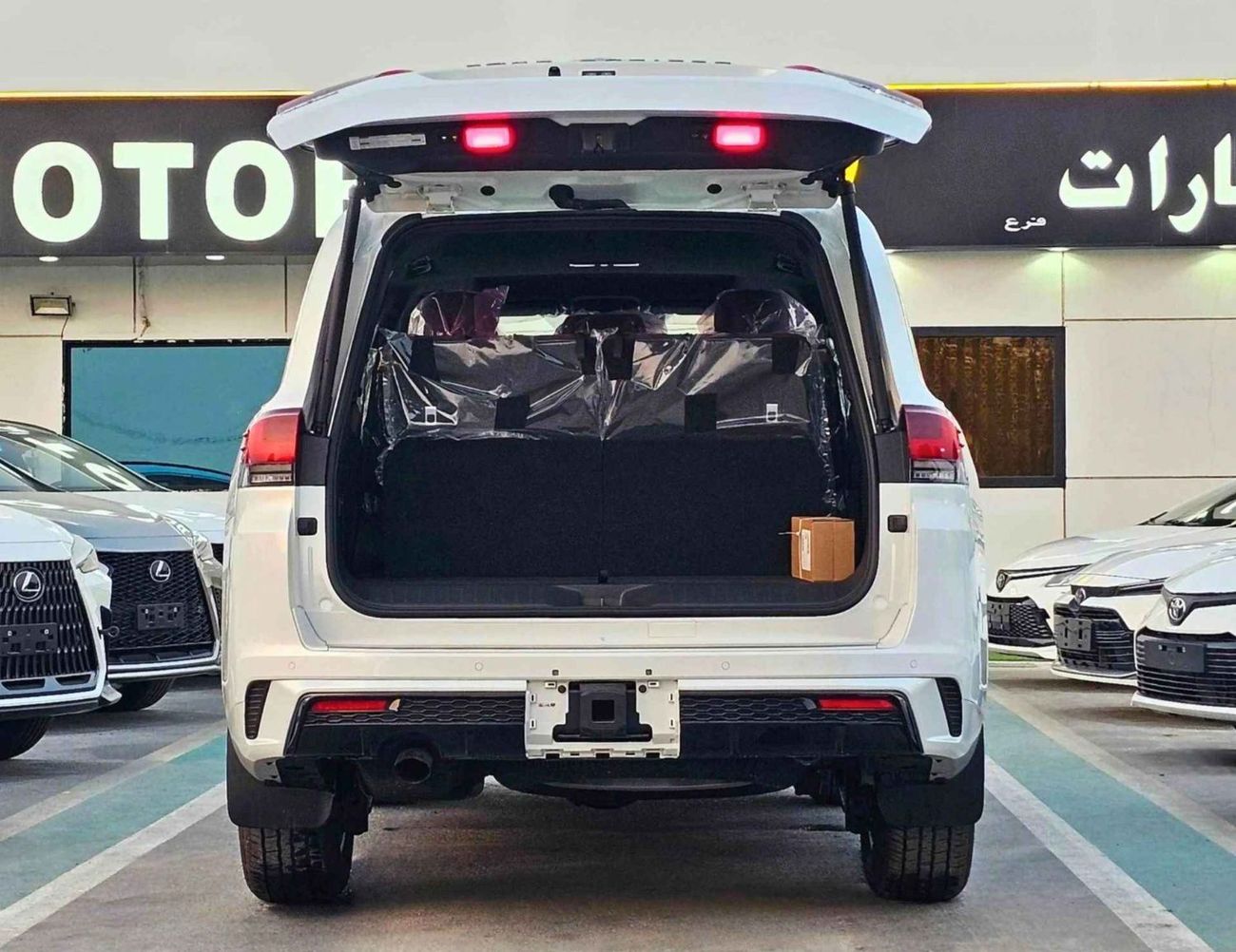 Toyota Land Cruiser VXR 3.5L VXR TWIN TURBO | 3.5L V6 PETROL | POWER WITH LEATHER SEATS | 360* CAMERA | HEADUP DISPLAY |