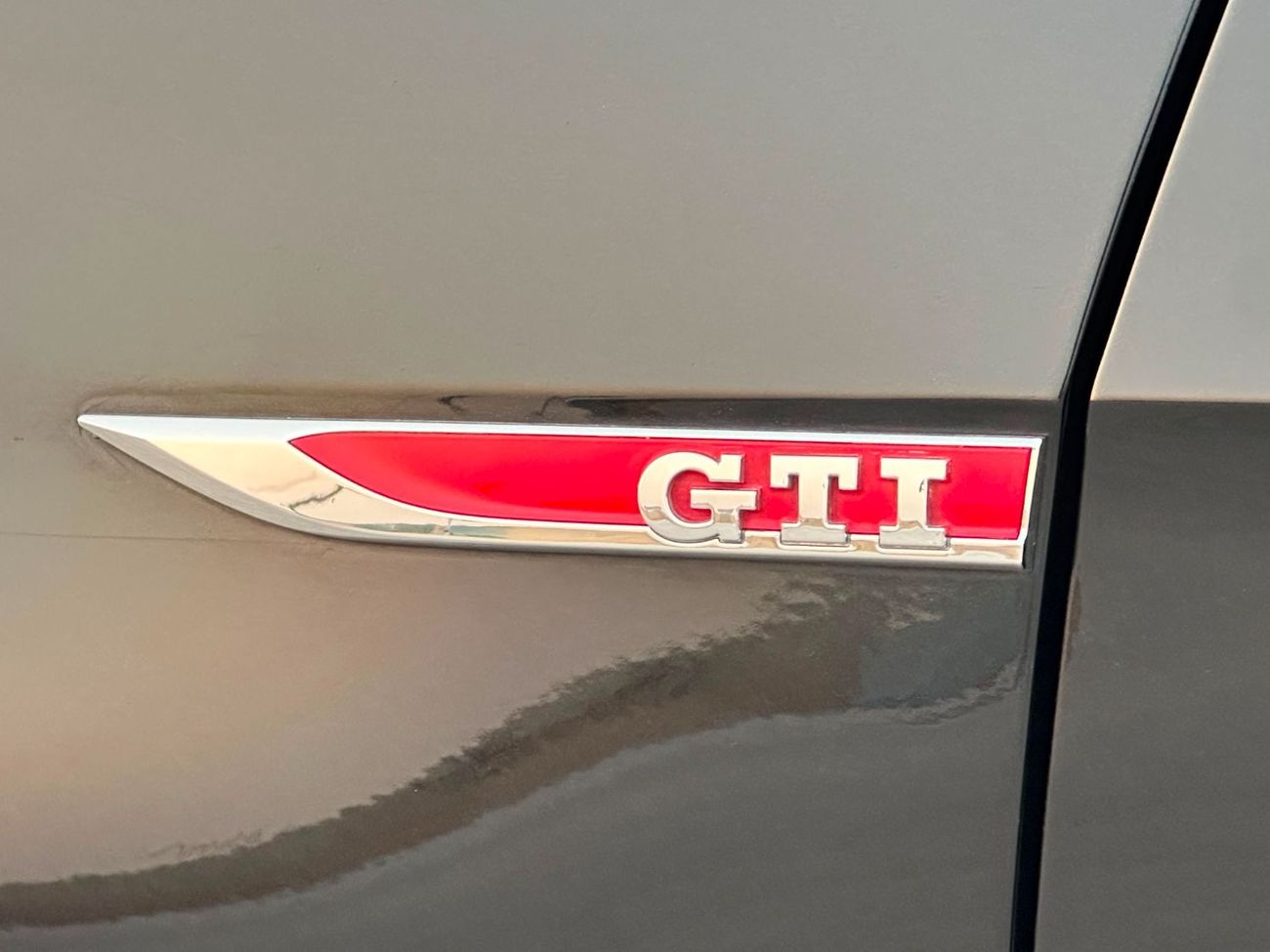 Volkswagen Golf GTI SE