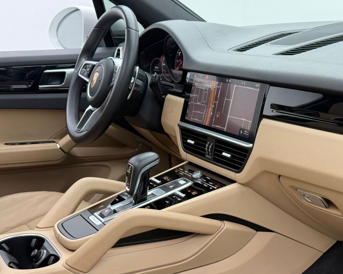 Porsche Cayenne Std 3.0L (340 HP) 2018 Porsche Cayenne, Warranty, Full Porsche Service History, Excellent Condition,