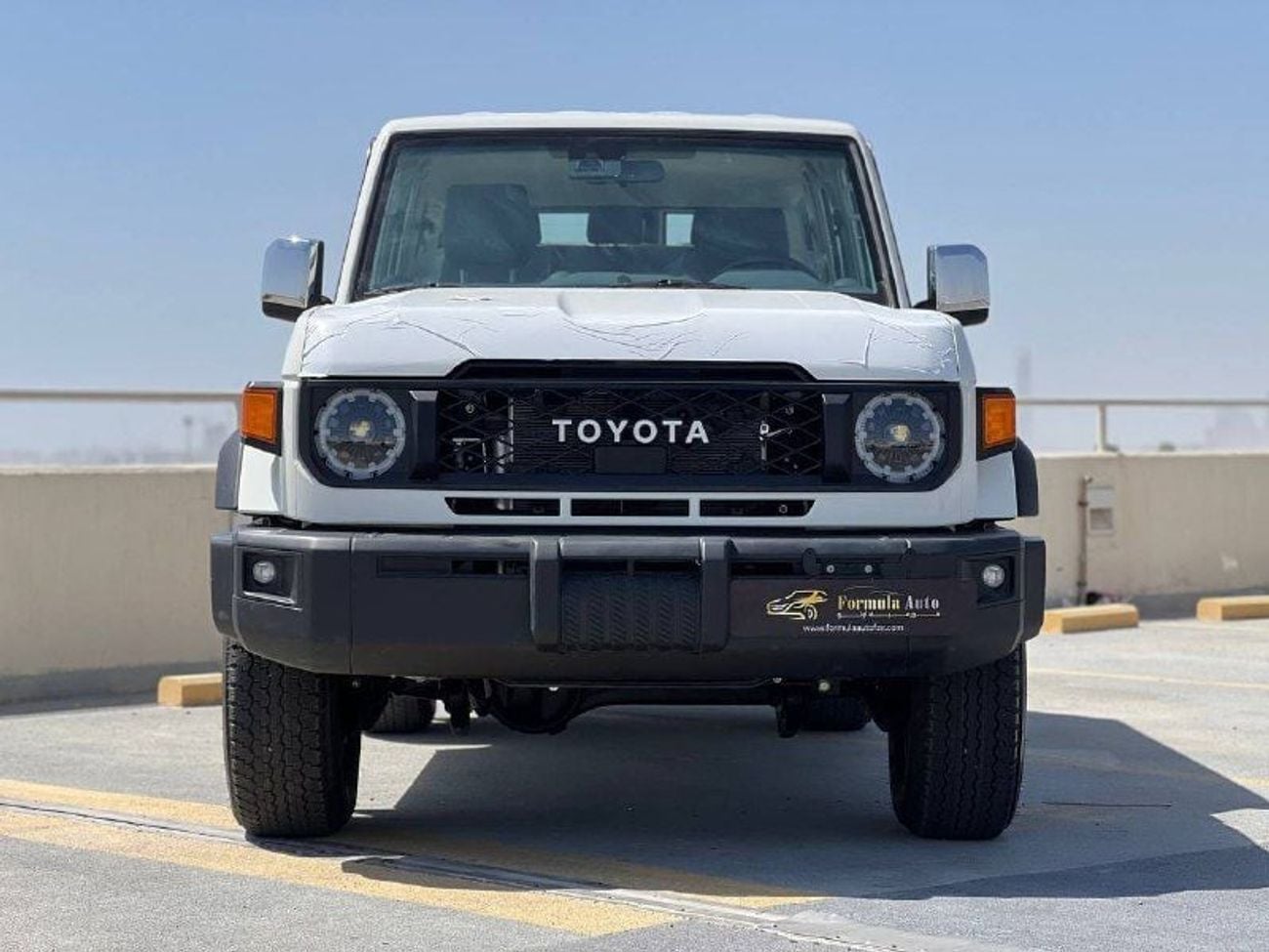 Toyota Land Cruiser 70 LX LC76 2.8L DSL A/T // 2025 // HIGH OPTION WITH RADAR , DIFFLOCK , DVD&BACK CAMERA // SPECIAL OFFER