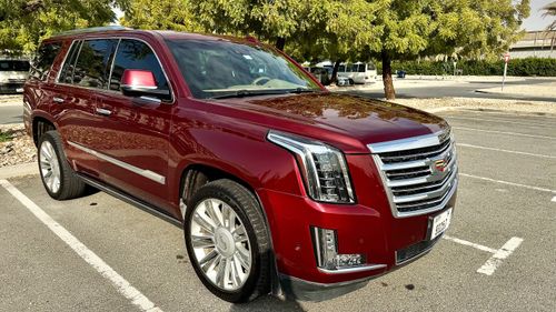 كاديلاك إسكالاد Platinum 6.2L