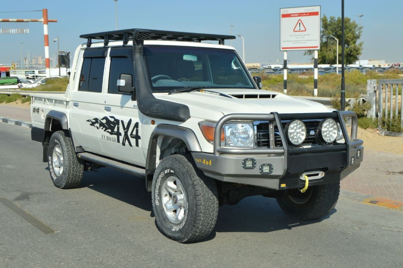 Toyota Land Cruiser Pick Up Double cabin