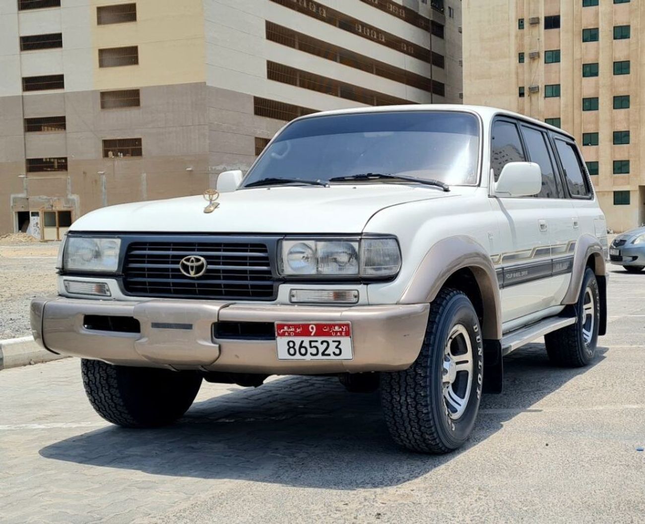 Toyota Land Cruiser TOYOTA LAND CRUISER VXR LIMITED GCC 1997