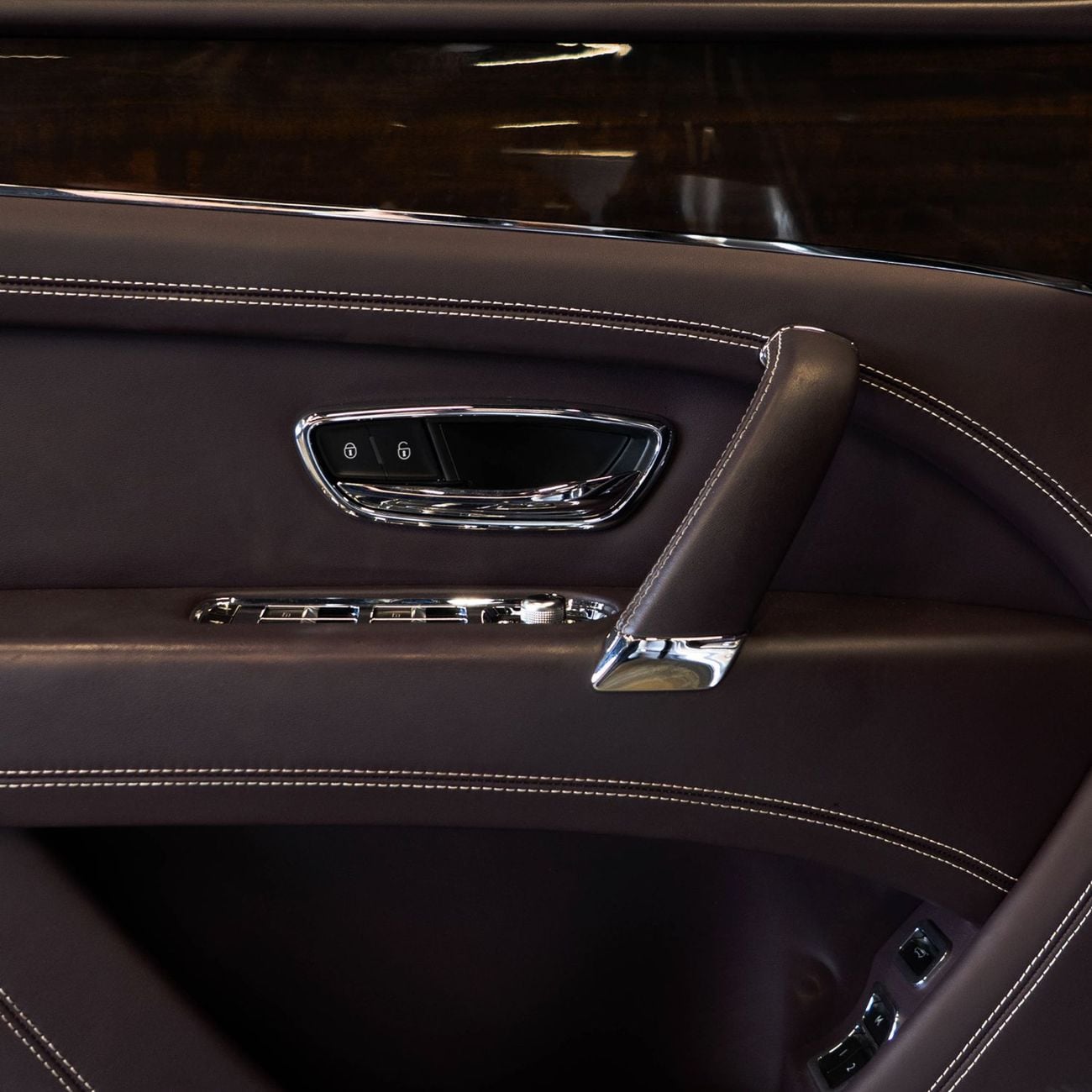 Bentley Bentayga STD AED 4,982 P.M • 0% Downpayment • Bentley Bentayga • 1 Year Warranty